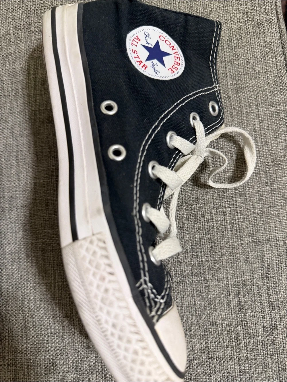 Converse size black